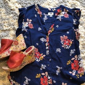 Floral Flutter Sleeve Spring Button Down Blouse